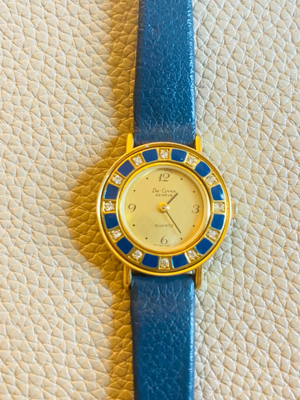 Vintage De-Coven Geneve Quartz Swiss Ladies Watch Blue Rhinestone Cocktail